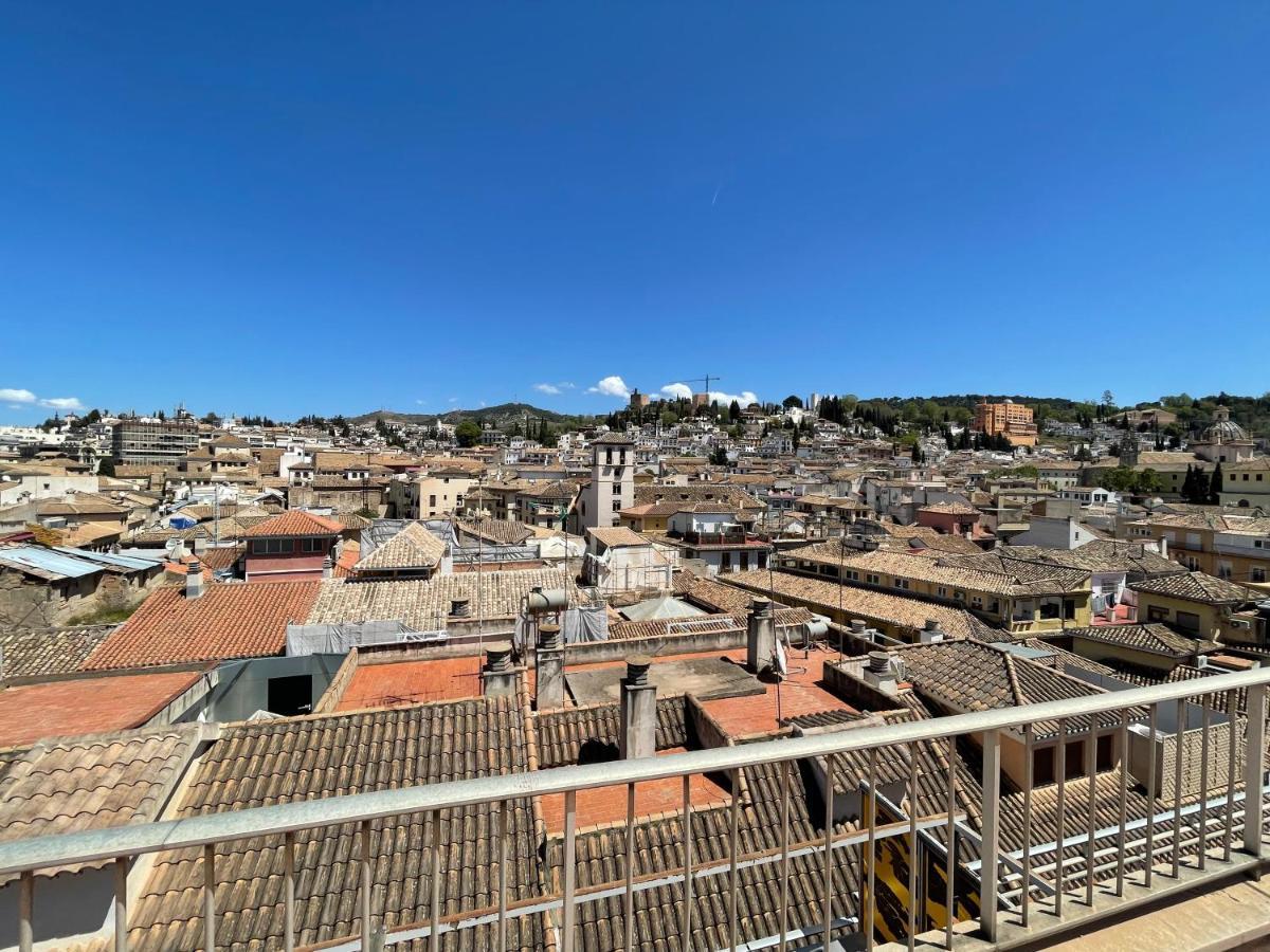 Atico Espectacular En Pleno Centro Lägenhet Granada Exteriör bild